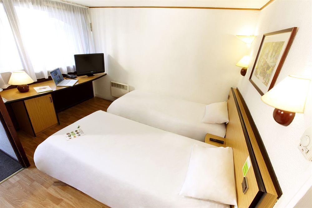 Campanile Tours Sud - Chambray-Les-Tours Hotel Ngoại thất bức ảnh