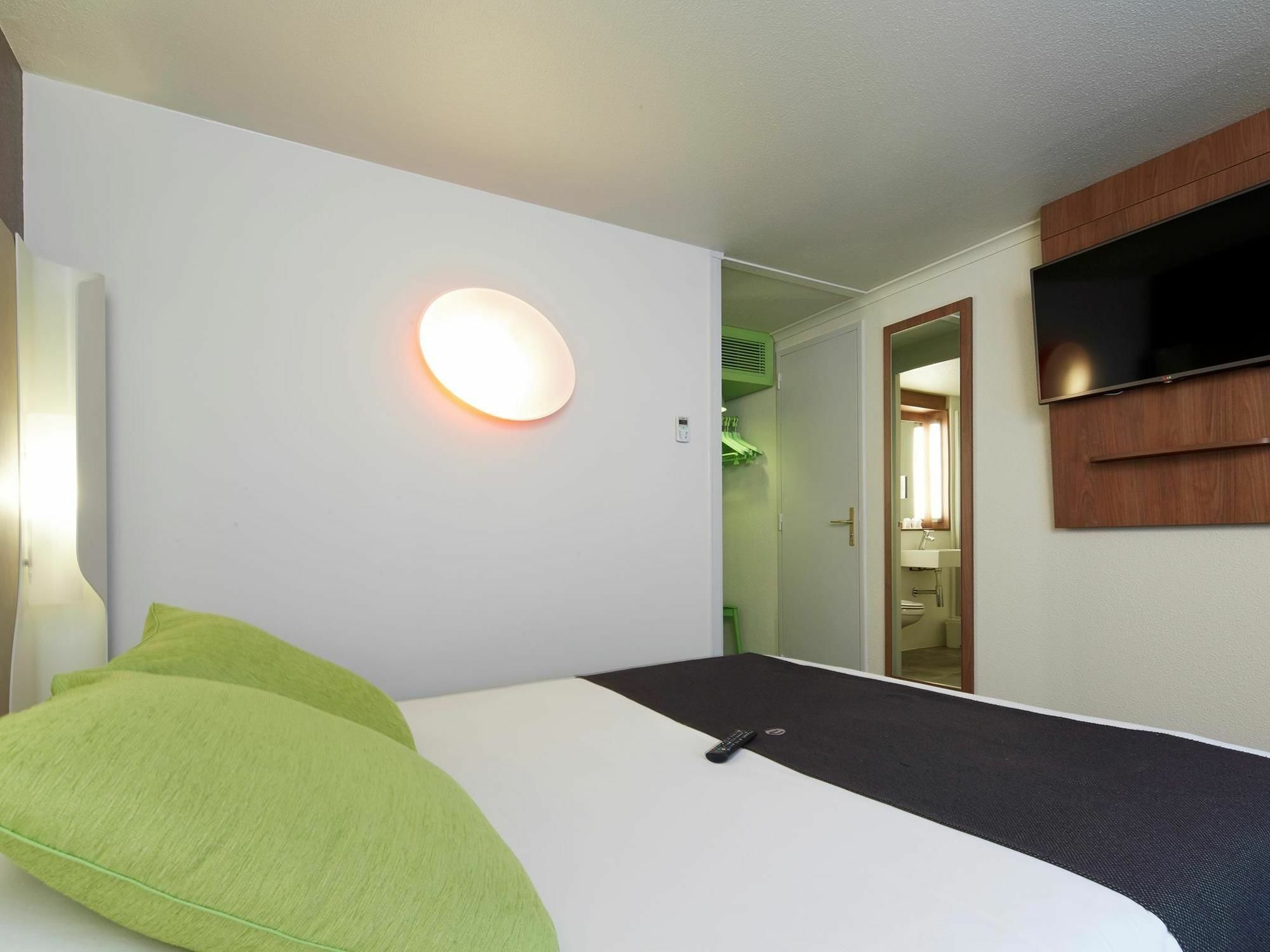 Campanile Tours Sud - Chambray-Les-Tours Hotel Ngoại thất bức ảnh