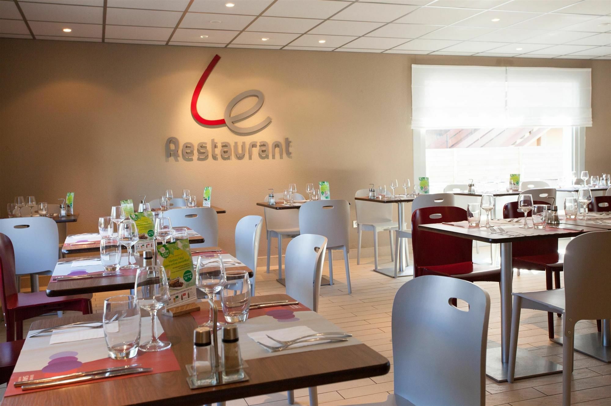 Campanile Tours Sud - Chambray-Les-Tours Hotel Ngoại thất bức ảnh
